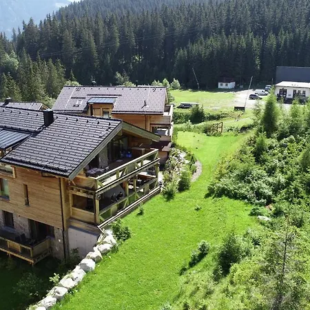 Chalety Jasna Bor 4* 데마노브스카돌리나